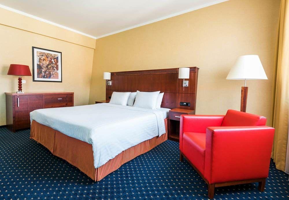 Hotel Courtyard By Marriott Prag